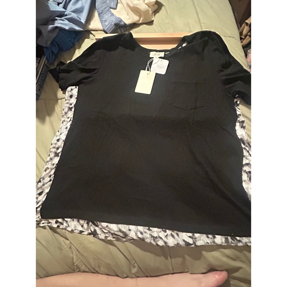 ZIA Part Wild Black Leopard Print Mixed Media Pleated Back Top 1XL NWT